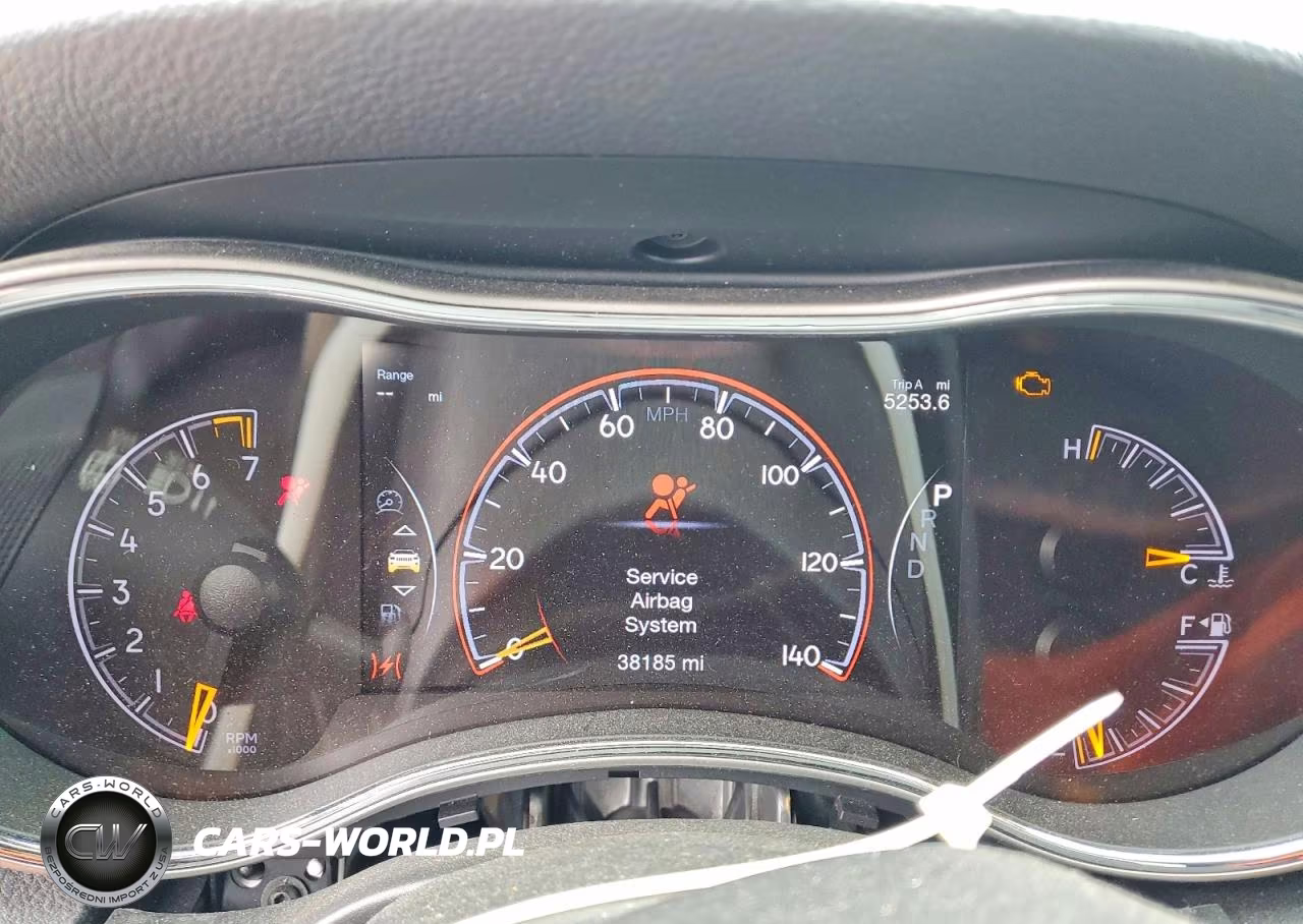 2020 Jeep Grand Cherokee Laredo VIN:1C4RJFAG2LC111414 - 9