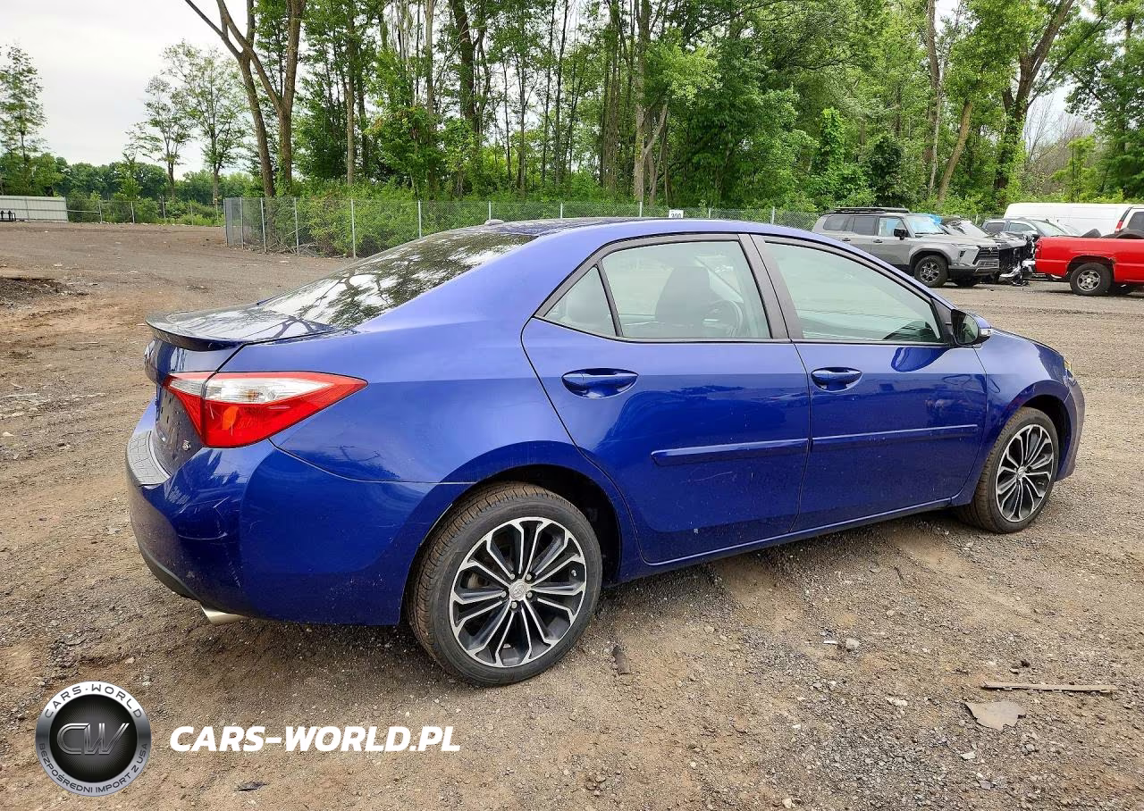2015 Toyota Corolla S Plus VIN:2T1BURHEXFC312679 - 3