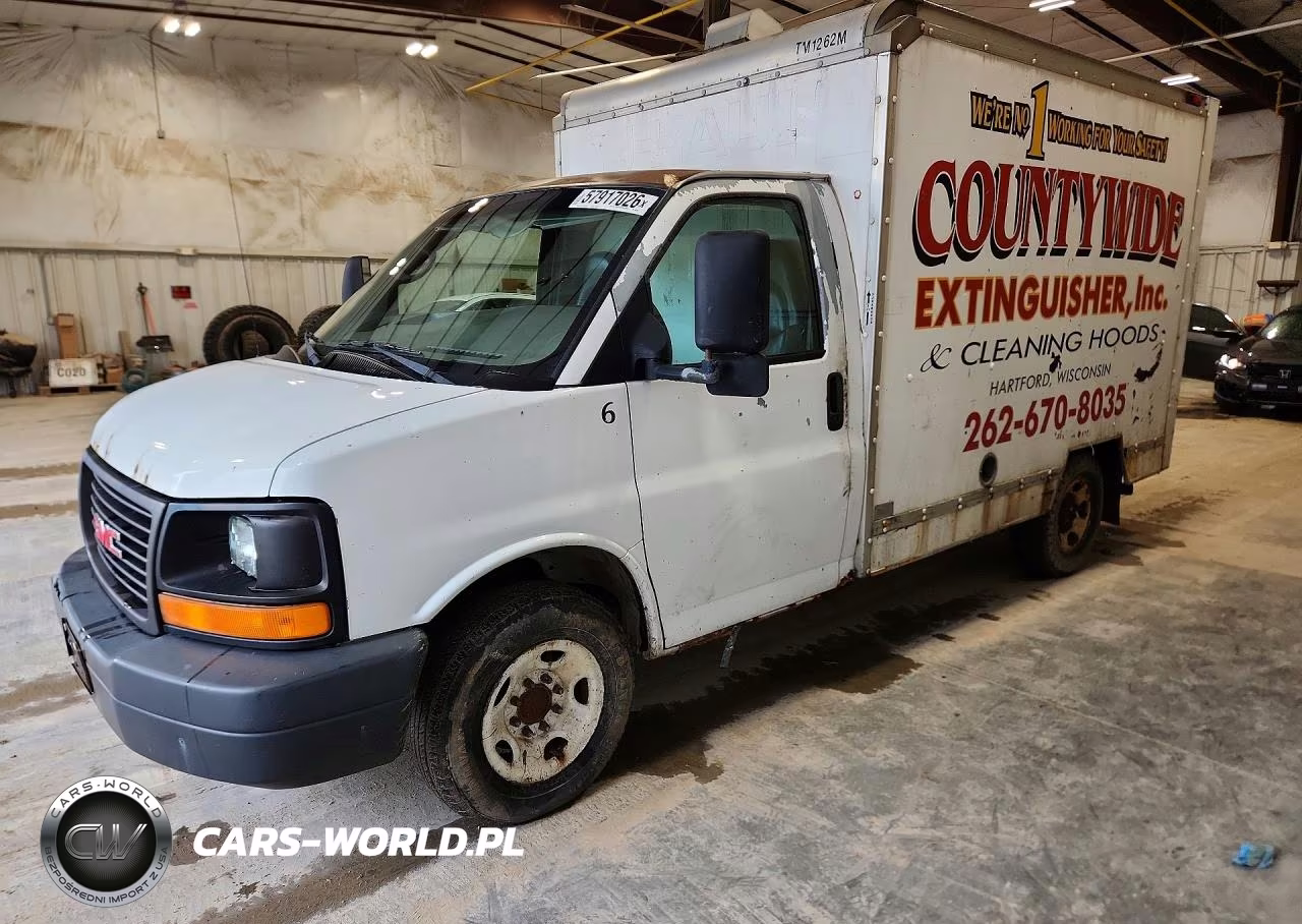 2006 GMC Savana Cutaway G3500