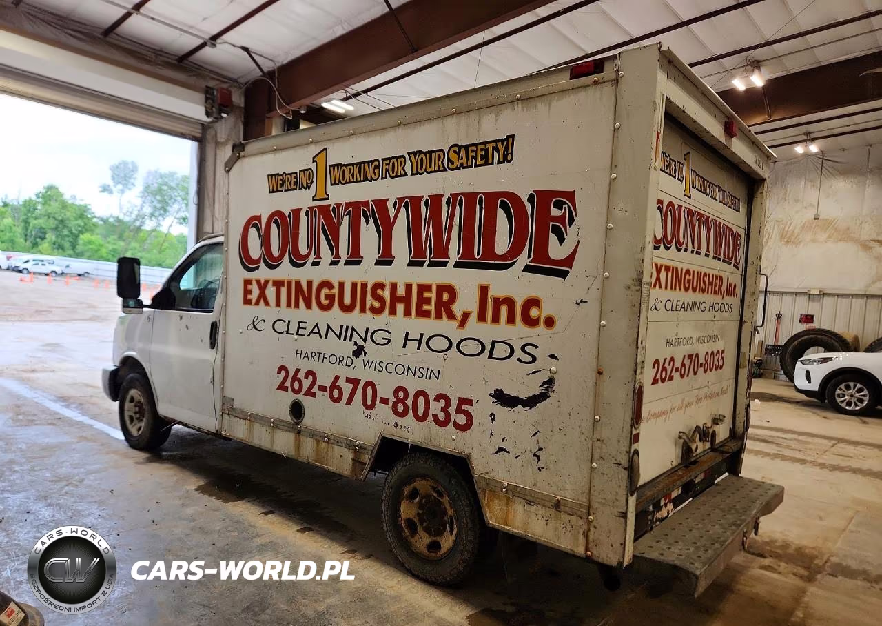 2006 GMC Savana Cutaway G3500 VIN:1GDGG31V861905803 - 2