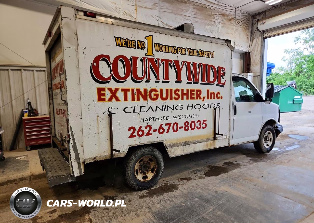 2006 GMC Savana Cutaway G3500 VIN:1GDGG31V861905803 - 3
