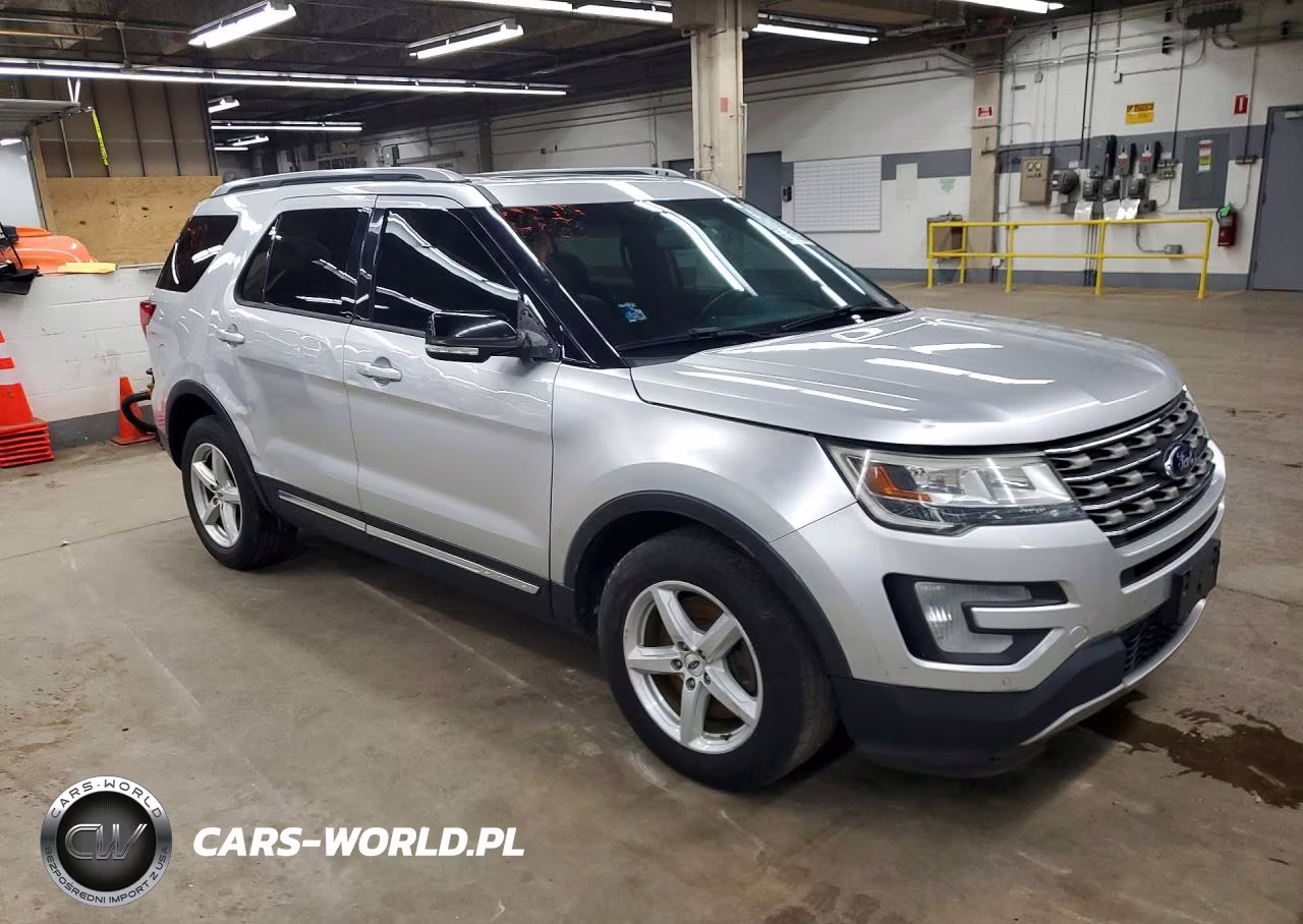 2016 Ford Explorer Xlt VIN:1FM5K8D84GGC31348 - 4