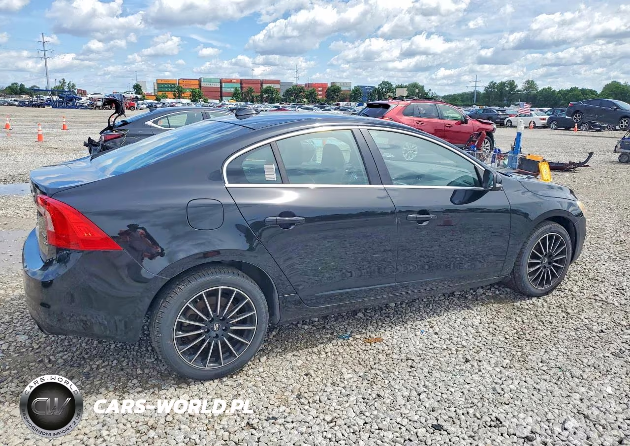 2015 Volvo S60 Premier VIN:YV1612TK9F2354154 - 3