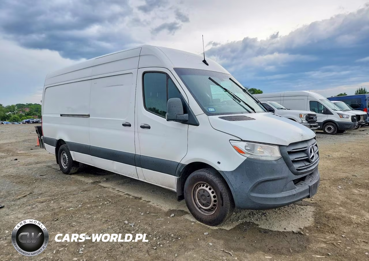 2022 Mercedes-Benz Sprinter 2500 VIN:W1Y4ECHY2NT097900 - 4