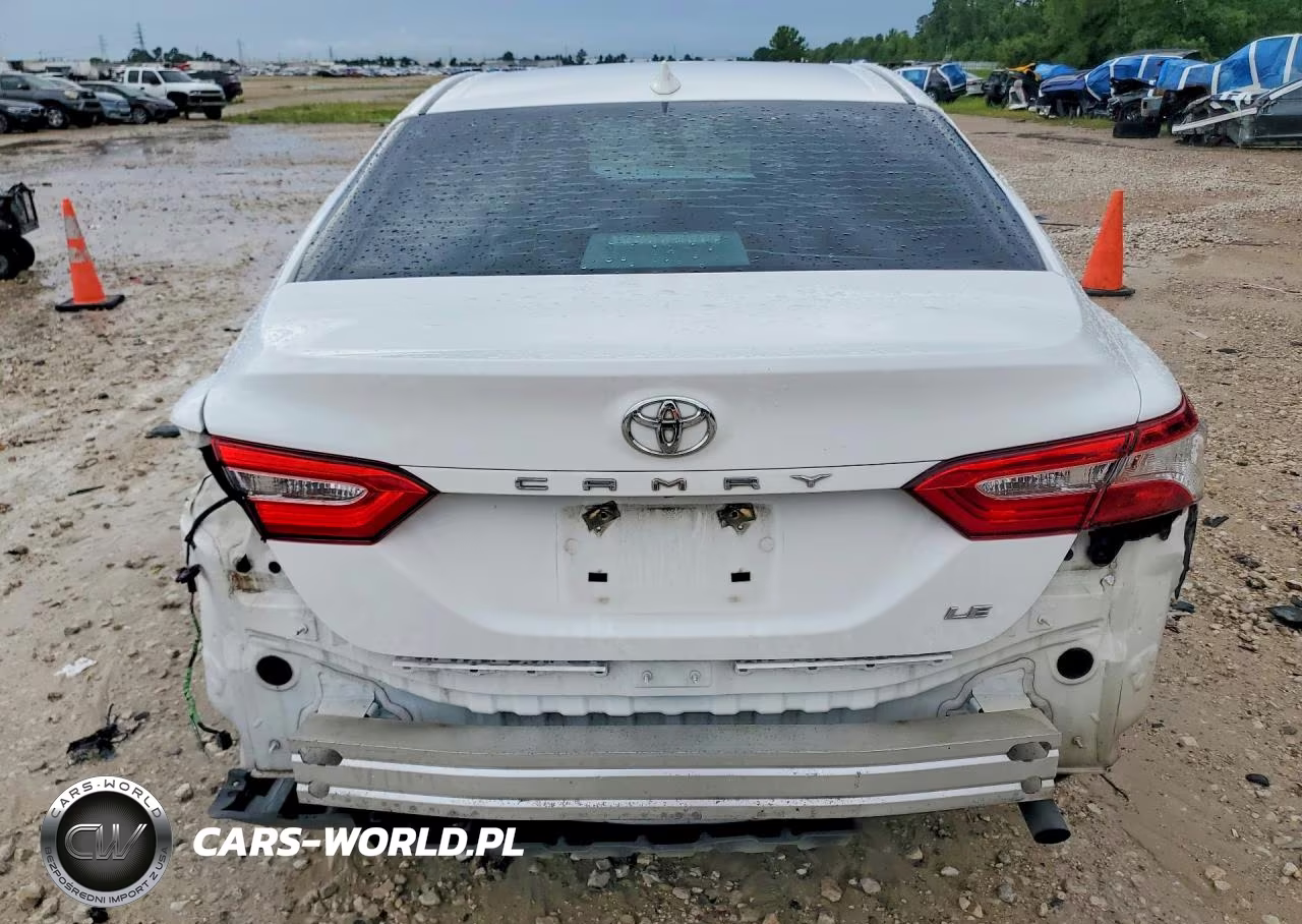 2019 Toyota Camry Le VIN:4T1B11HK4KU695656 - 6