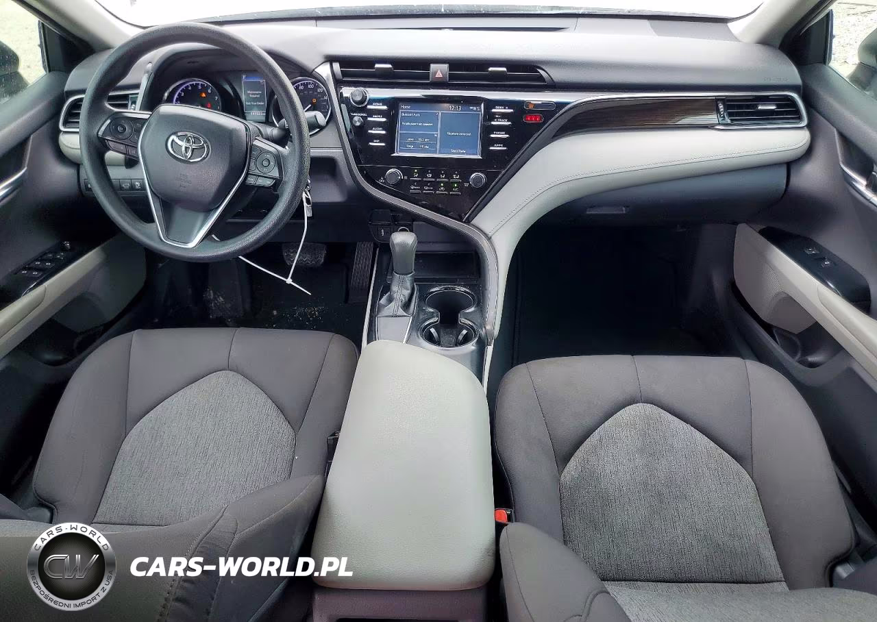 2019 Toyota Camry Le VIN:4T1B11HK4KU695656 - 8