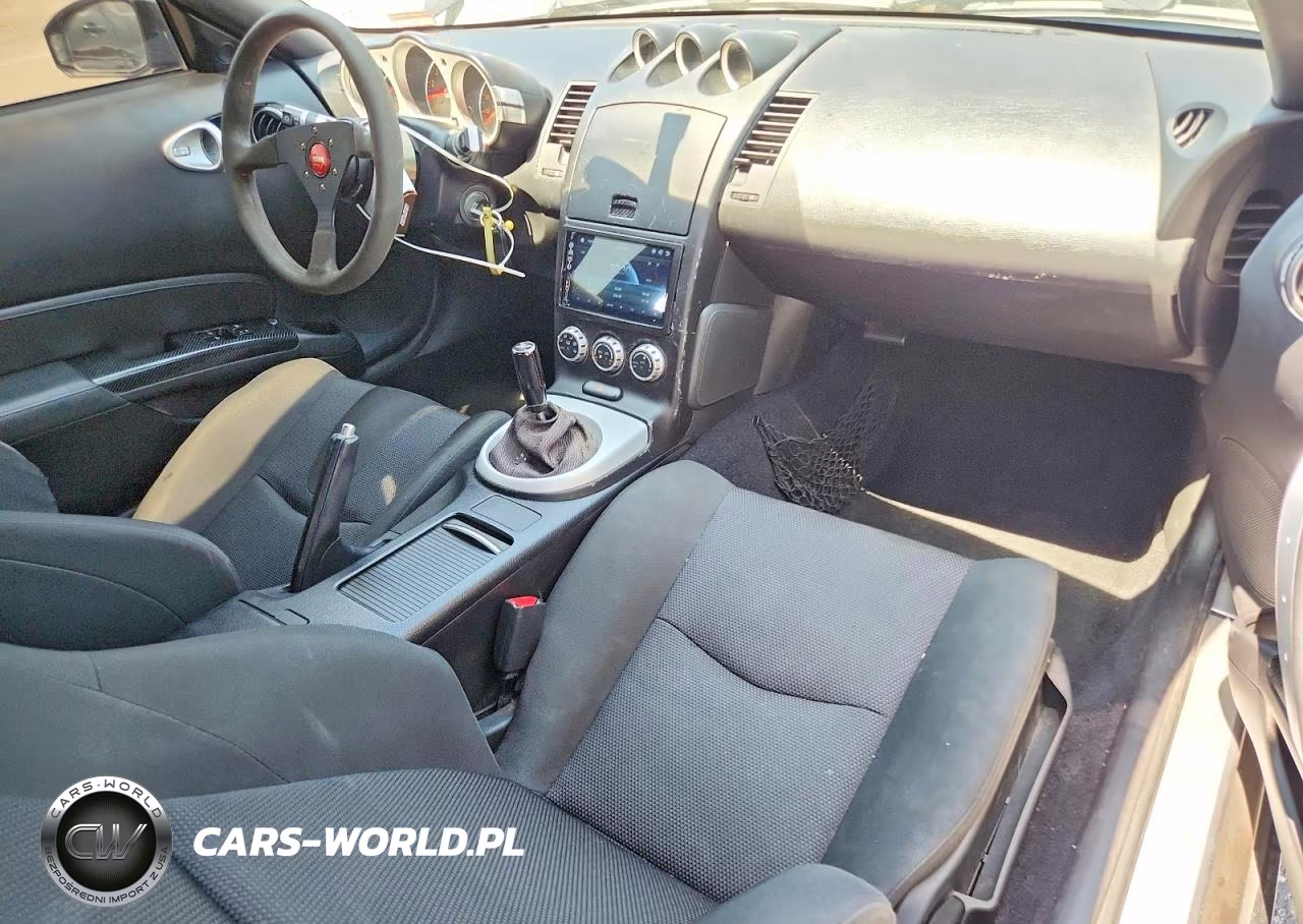 2007 Nissan 350Z Coupe VIN:JN1BZ34DX7M504042 - 8
