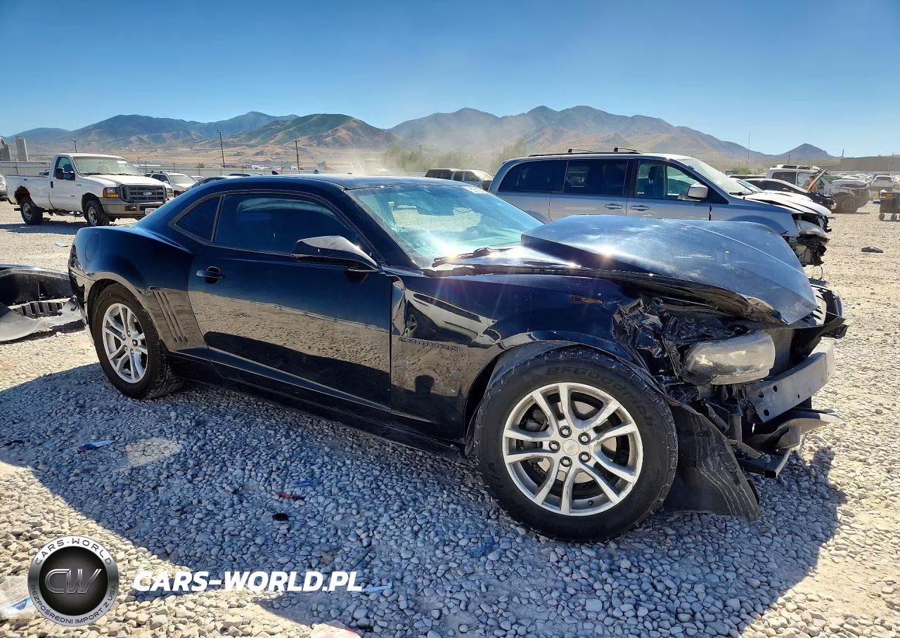 2014 Chevrolet Camaro Ls VIN:2G1FA1E31E9225596 - 4