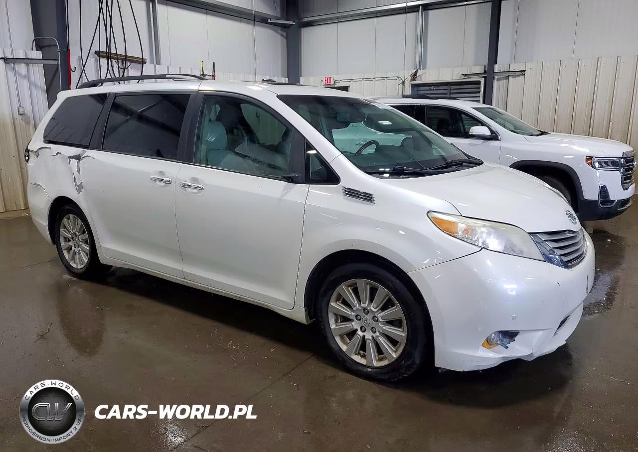 2013 Toyota Sienna Limited 7-Passenger VIN:5TDYK3DC7DS311379 - 4