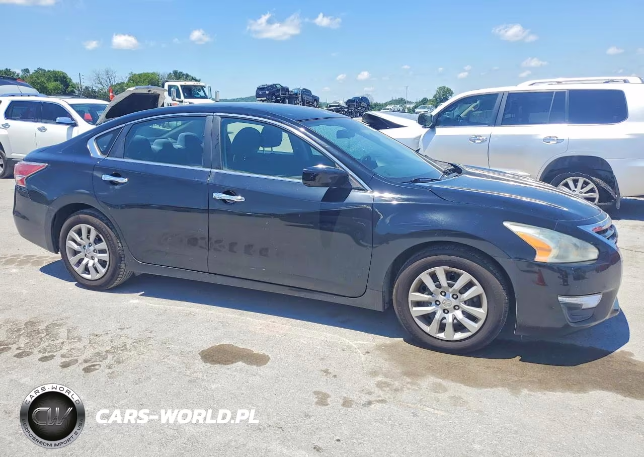 2015 Nissan Altima 2.5 S VIN:1N4AL3AP9FC176793 - 4
