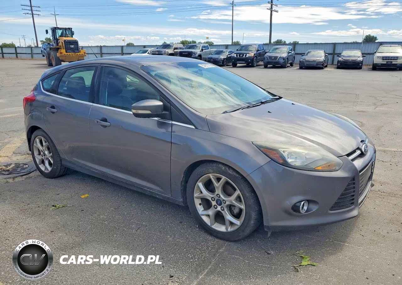 2014 Ford Foc VIN:1FADP3N22EL259562 - 4