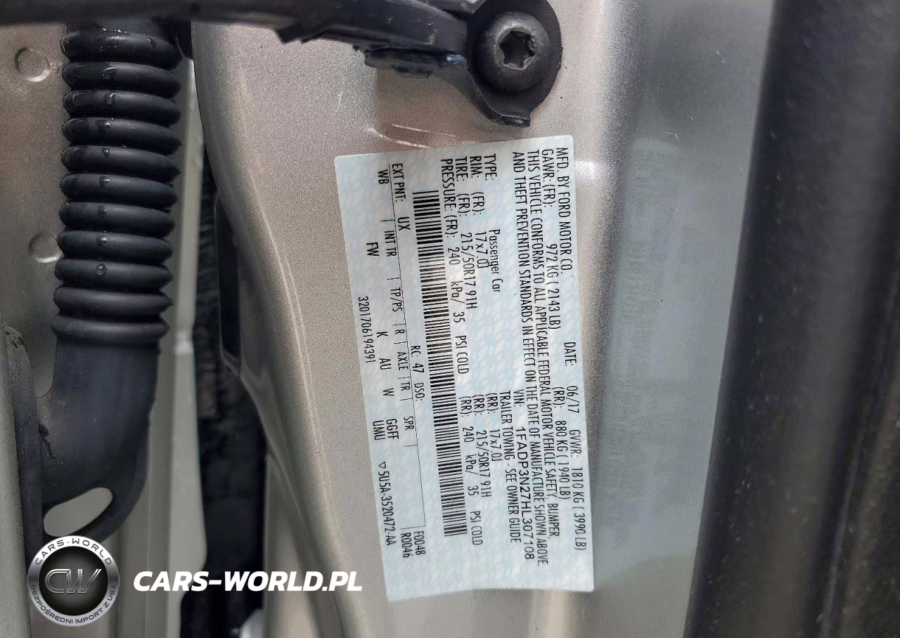 2017 Ford Focus Titanium VIN:1FADP3N27HL307108 - 12
