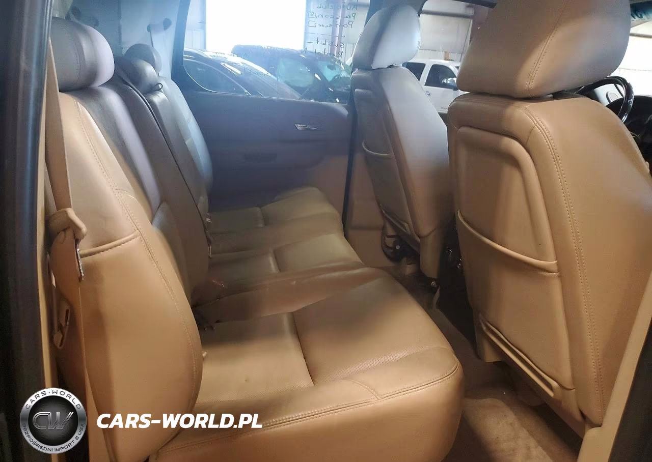 2011 Cadillac Escalade Ext Luxury VIN:3GYT4MEFXBG306721 - 10