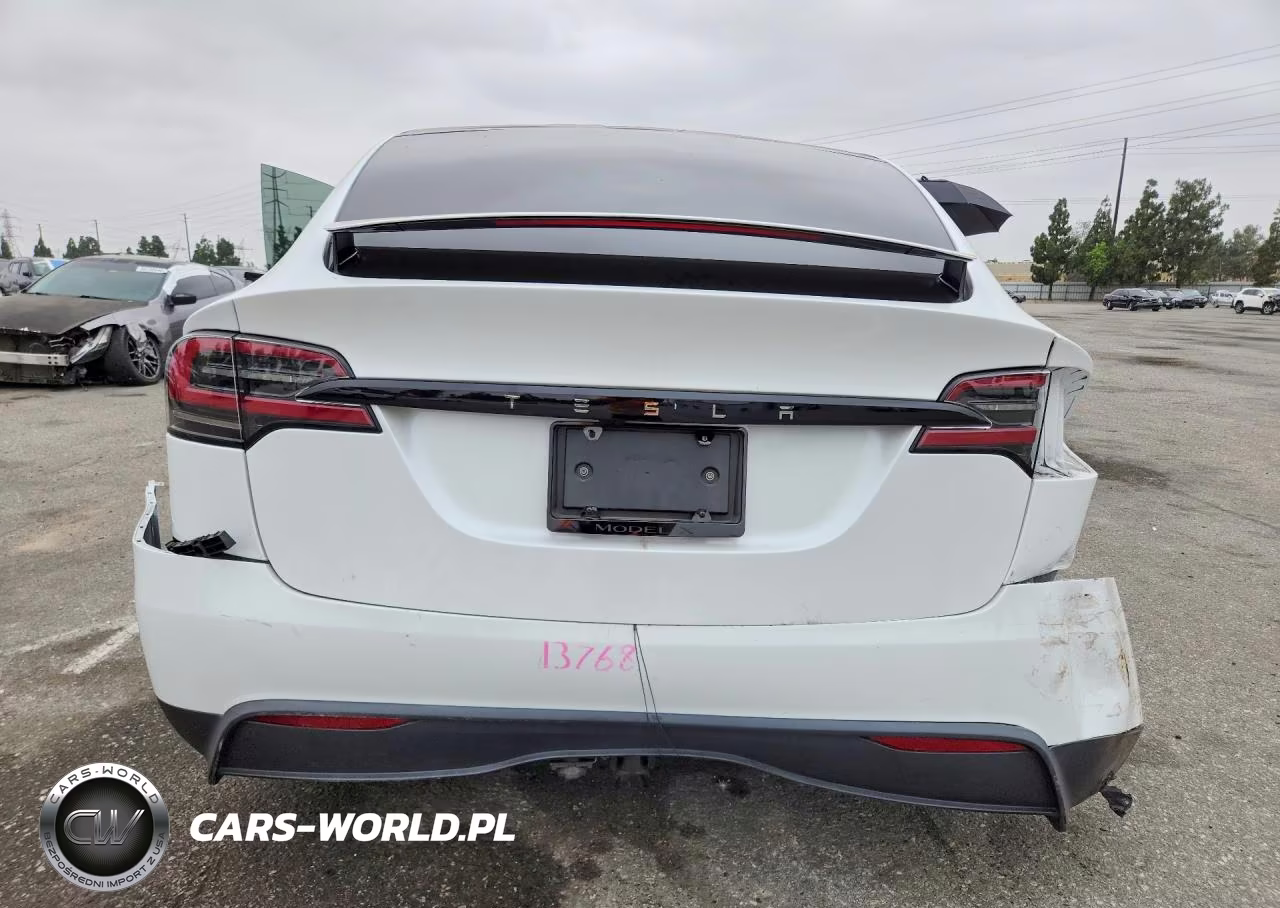 2023 Tesla Model X VIN:7SAXCDE52PF403526 - 6
