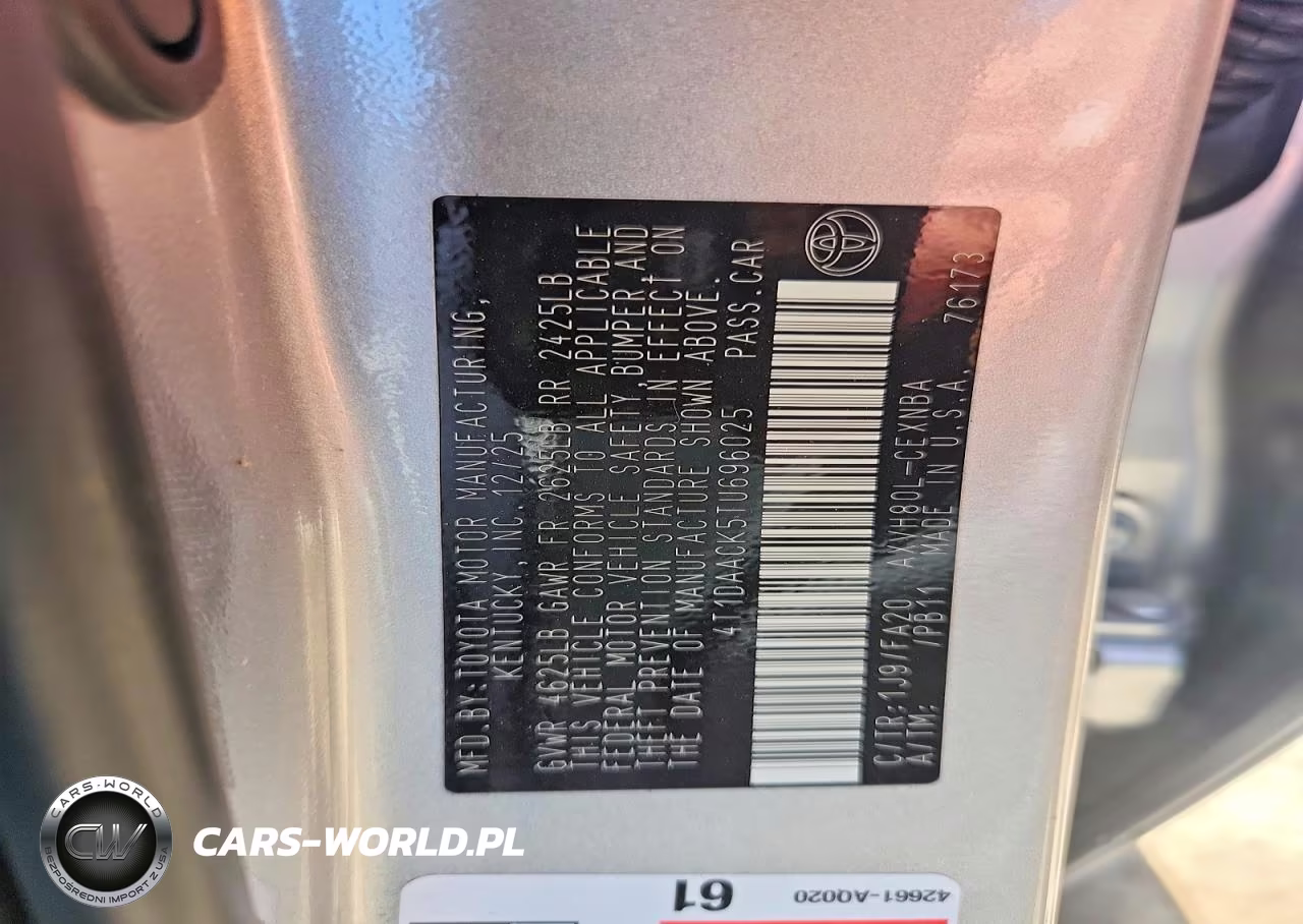 2026 Toyota Camry Le VIN:4T1DAACK5TU696025 - 12