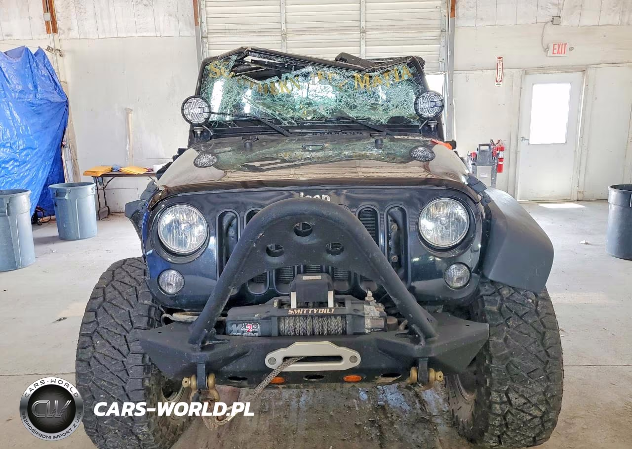 2018 Jeep Wrangler Sport VIN:1C4AJWAG5JL828027 - 5