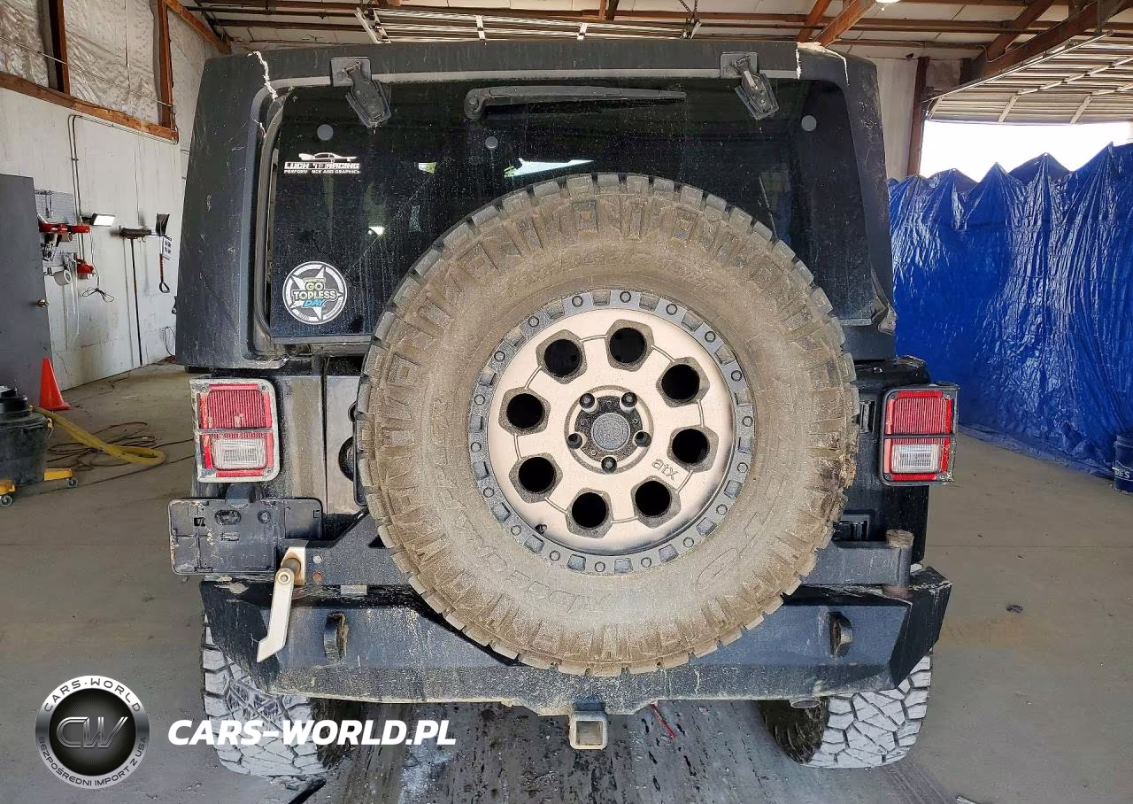 2018 Jeep Wrangler Sport VIN:1C4AJWAG5JL828027 - 6