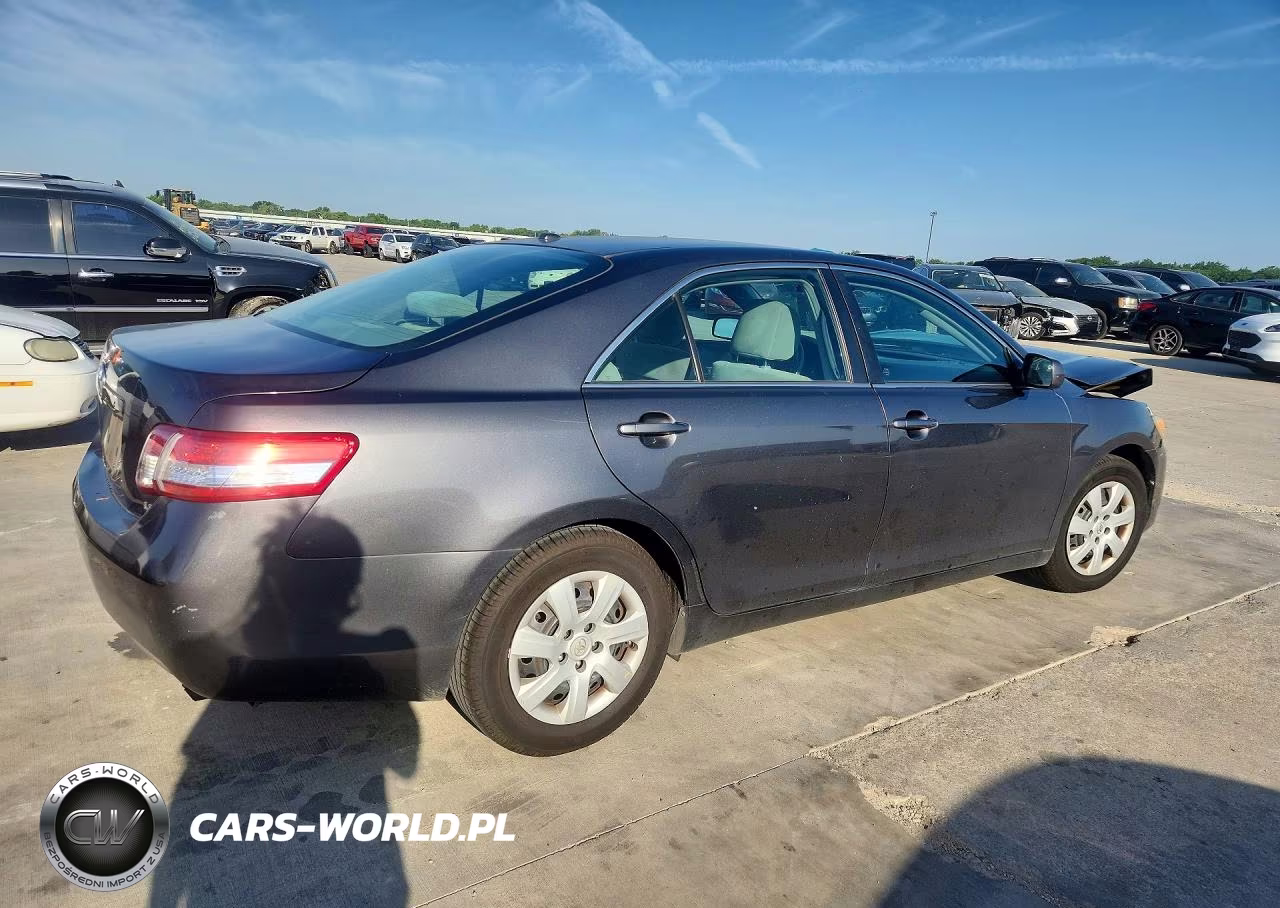 2010 Toyota Camry Le VIN:4T4BF3EK6AR030683 - 3