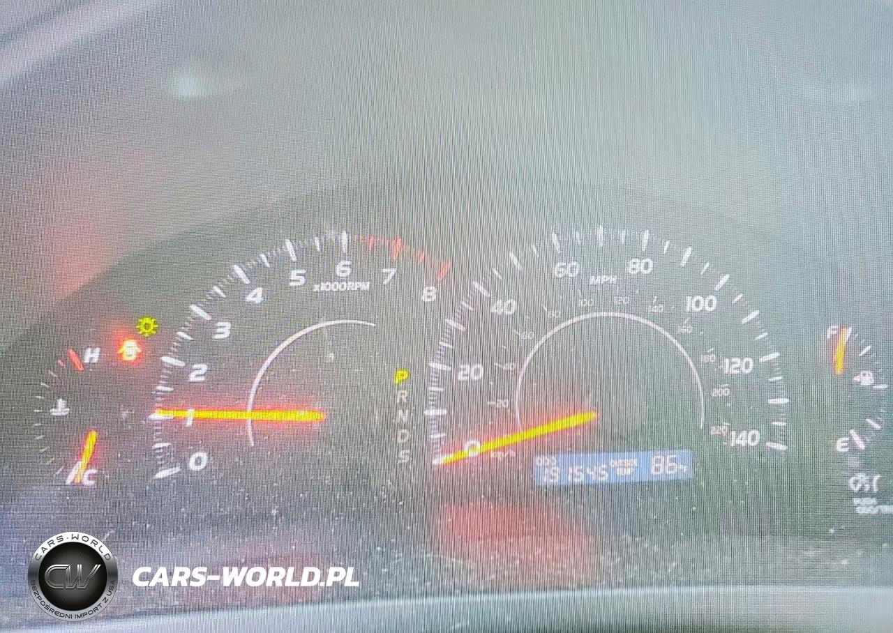 2010 Toyota Camry Le VIN:4T4BF3EK6AR030683 - 9
