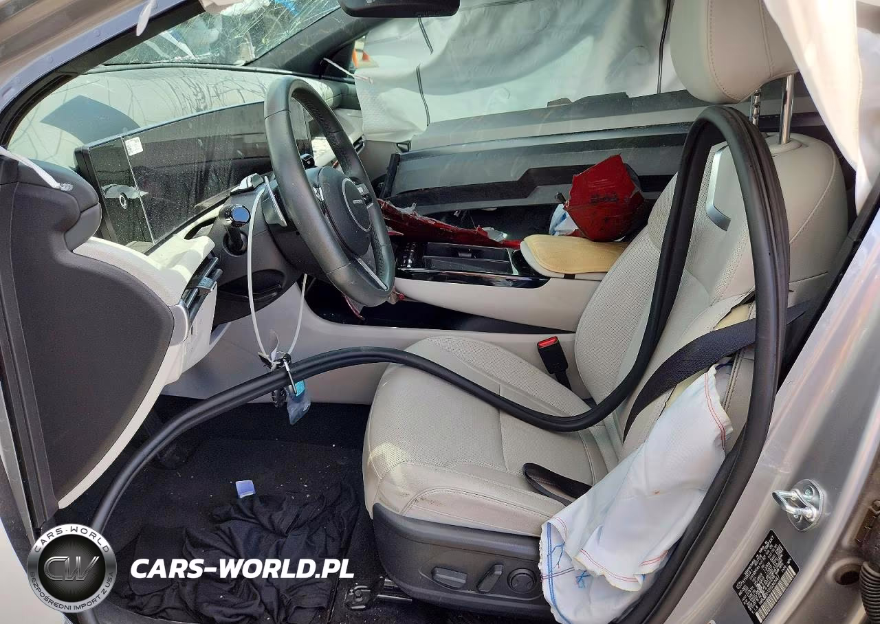 2025 Hyundai Tucson Limited VIN:KM8JEDD18SU343467 - 7