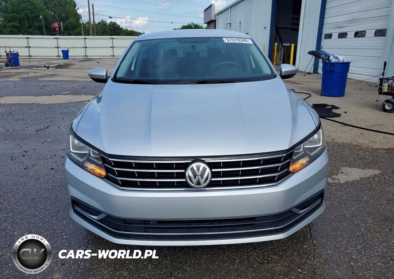 2017 Volkswagen Passat S VIN:1VWAT7A38HC058765 - 5