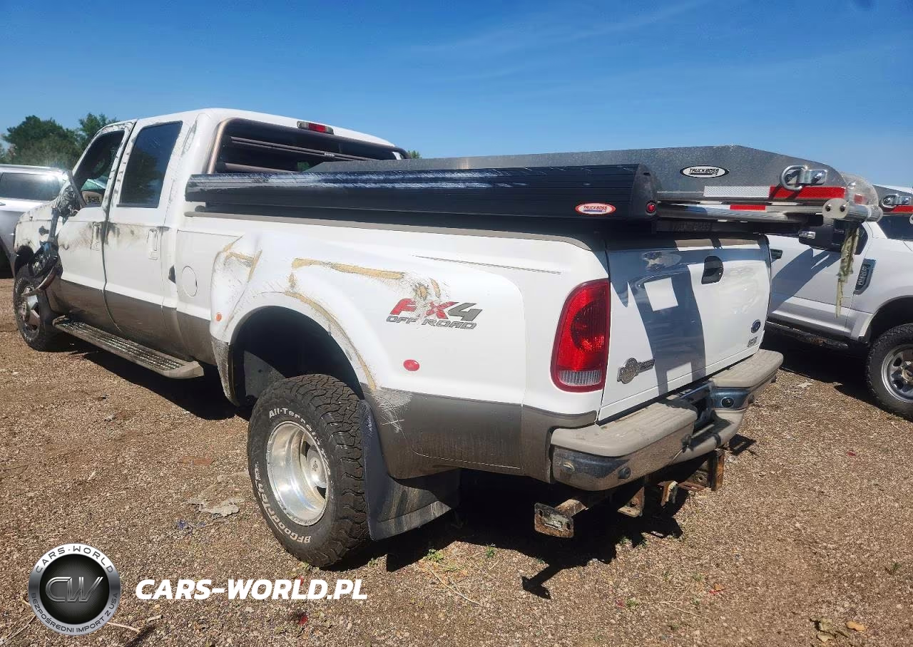 2003 Ford F350 Super Duty VIN:1FTWW33P33ED30046 - 3