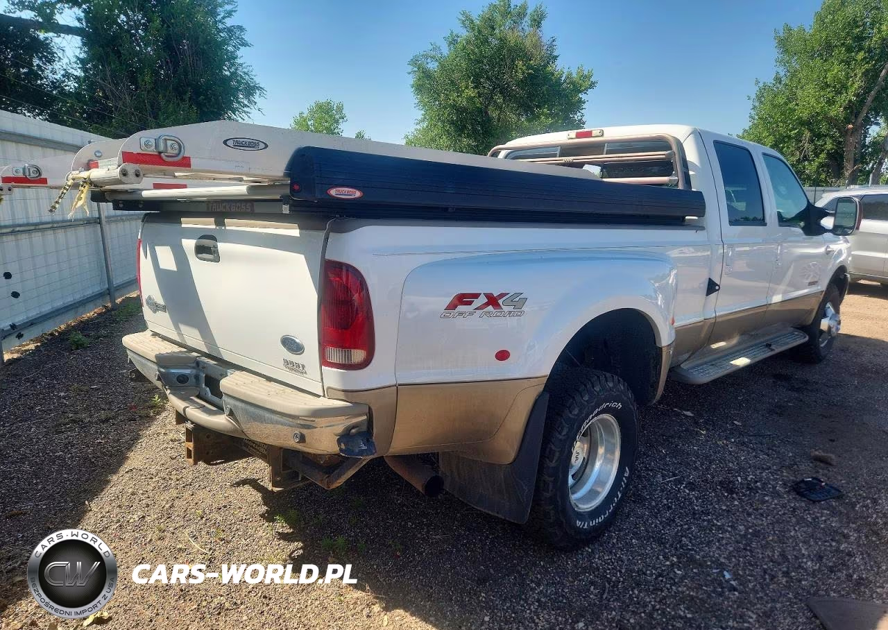 2003 Ford F350 Super Duty VIN:1FTWW33P33ED30046 - 4