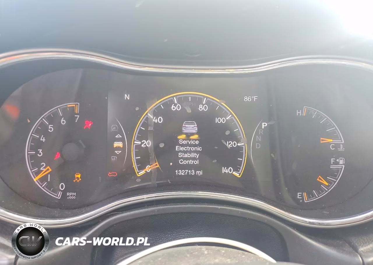 2019 Jeep Grand Cherokee Laredo VIN:1C4RJFAG2KC750519 - 9