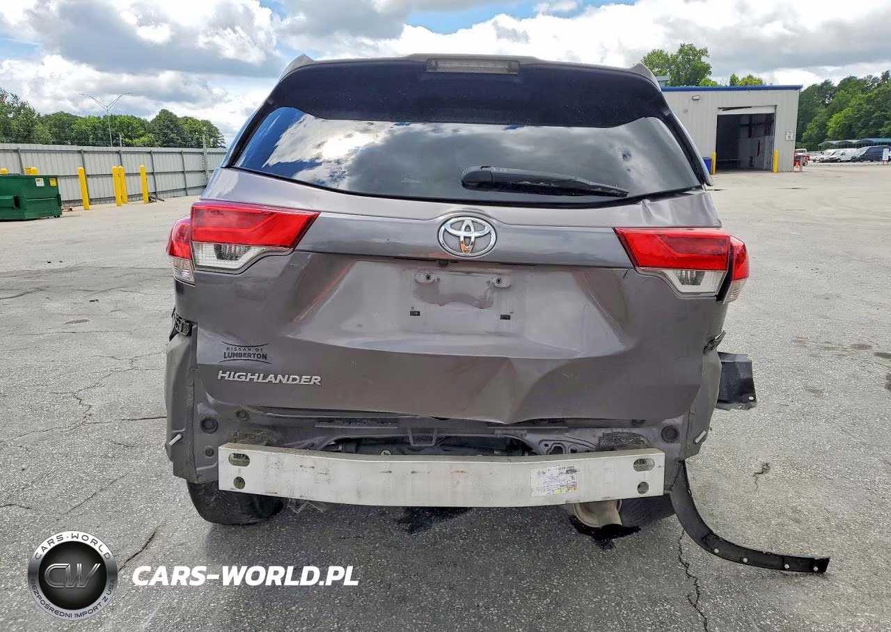2019 Toyota Highlander Le VIN:5TDZARFH3KS042281 - 6