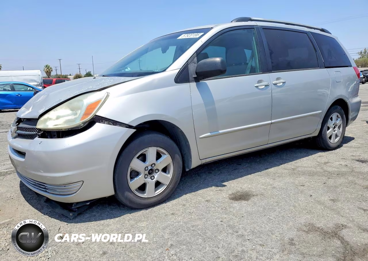 2004 Toyota Sienna Le 7 Passenger
