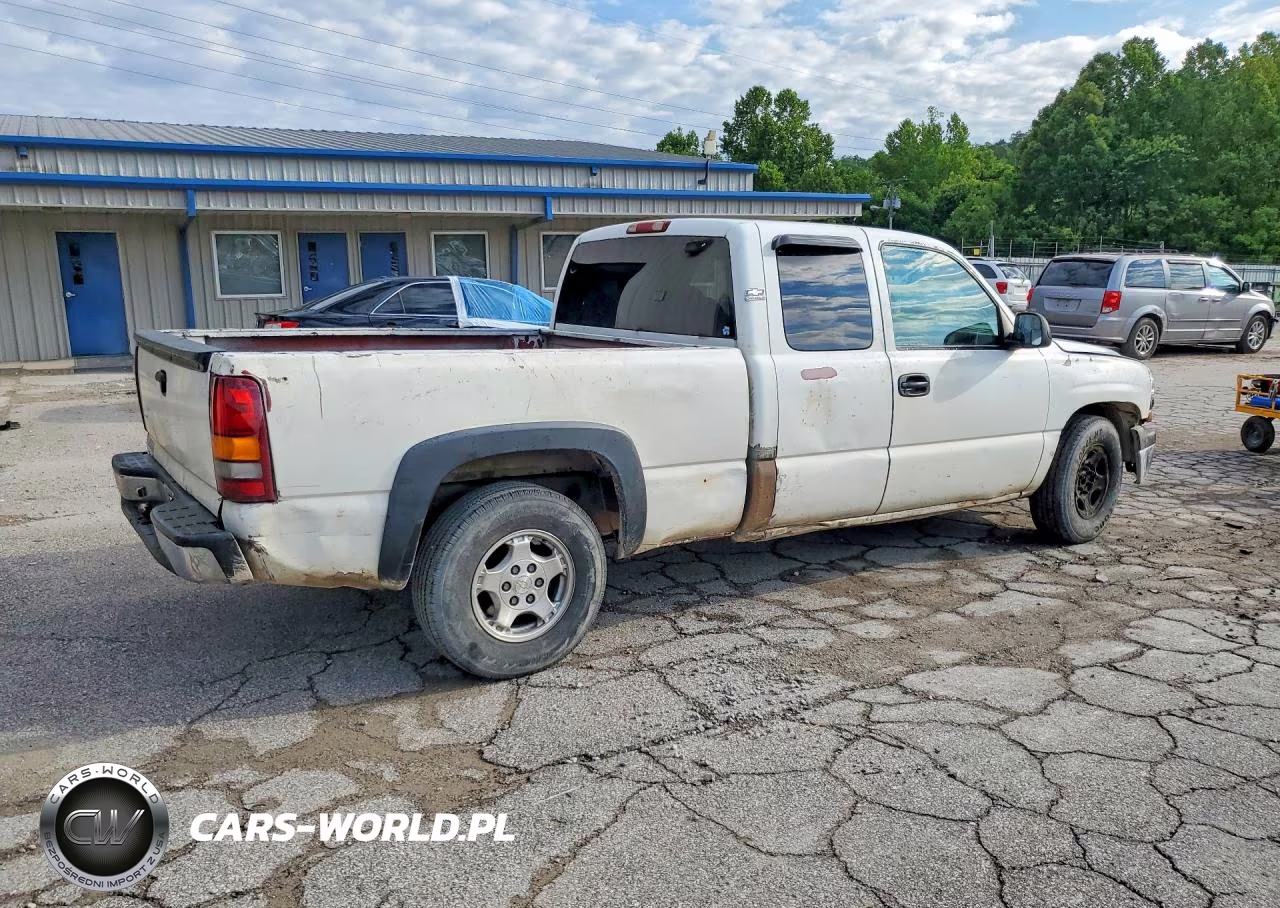 2001 Chevrolet Silverado C1500 VIN:2GCEC19V111368016 - 3