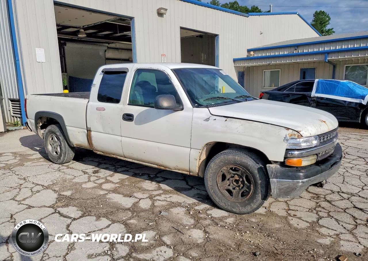 2001 Chevrolet Silverado C1500 VIN:2GCEC19V111368016 - 4