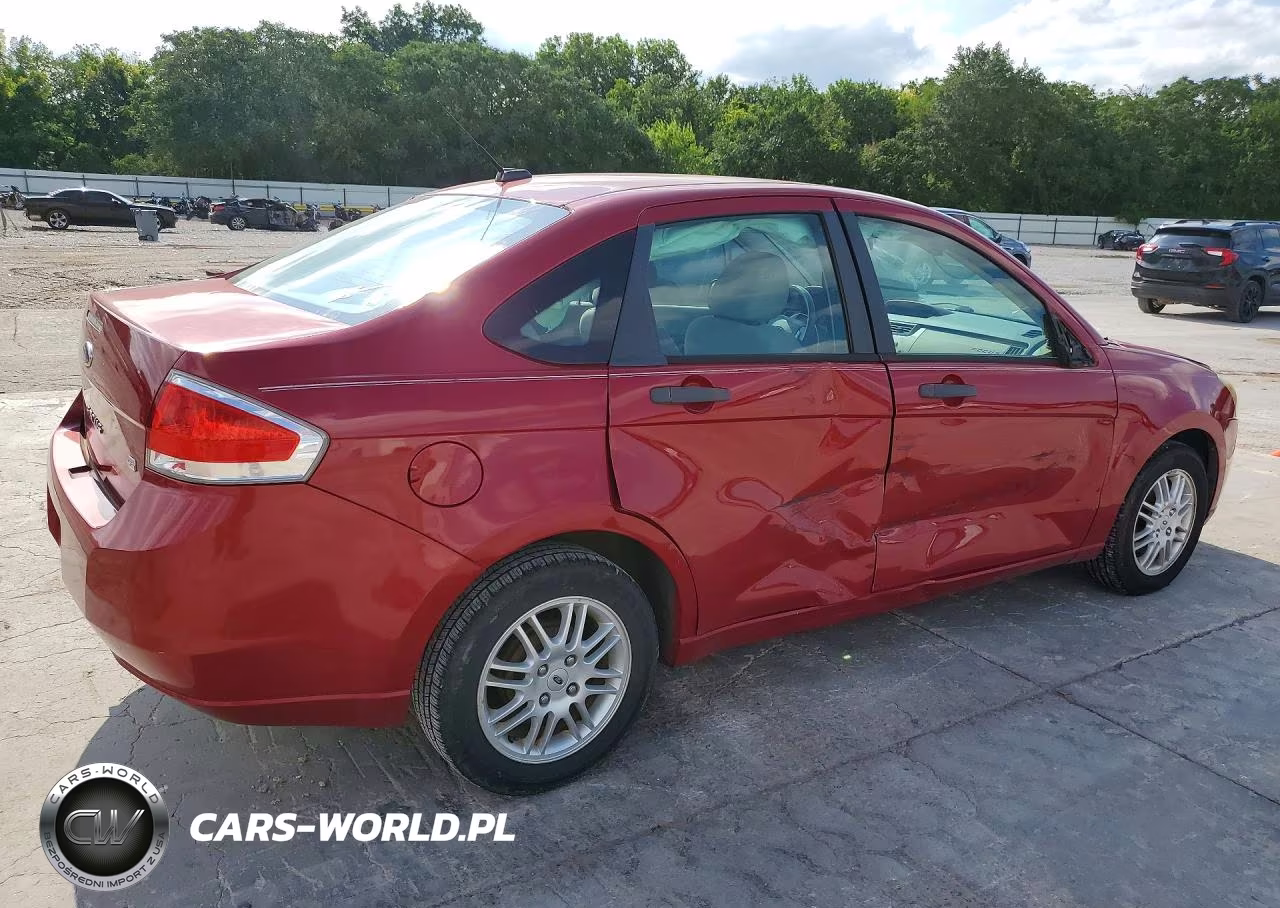 2011 Ford Focus Se VIN:1FAHP3FN3BW179241 - 3