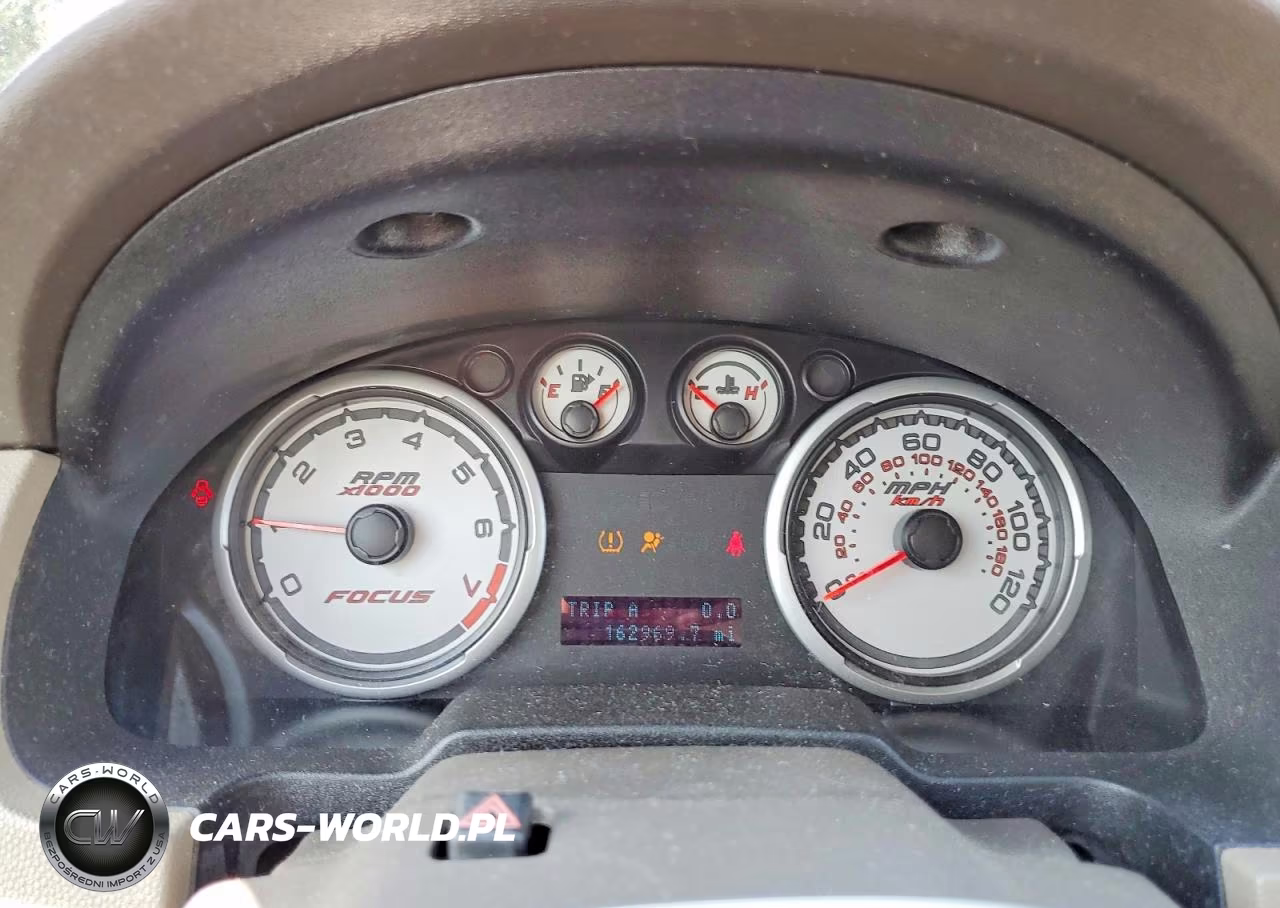 2011 Ford Focus Se VIN:1FAHP3FN3BW179241 - 9