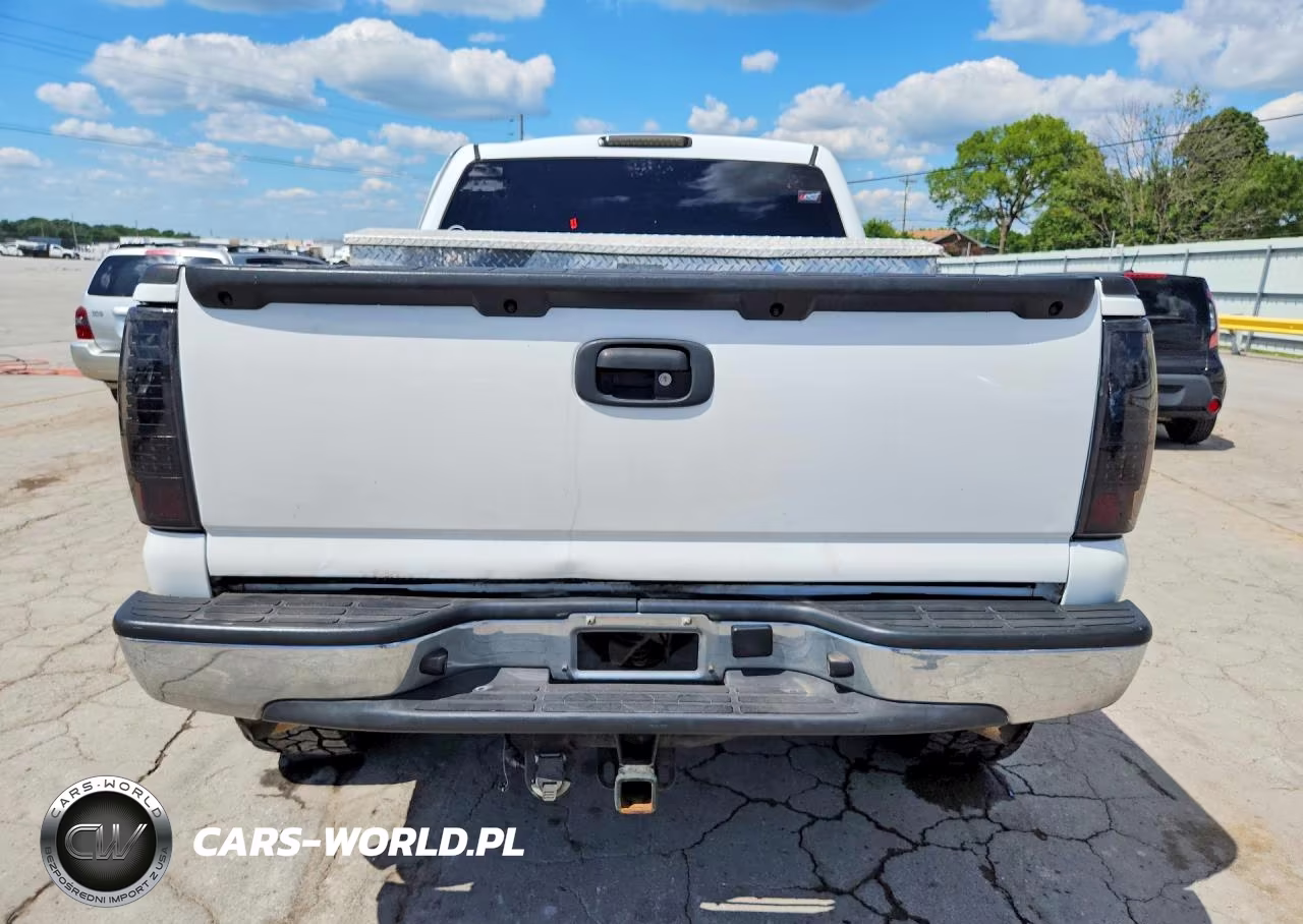2007 Chevrolet Silverado K1500 Classic Crew Cab VIN:2GCEK13Z471148568 - 6