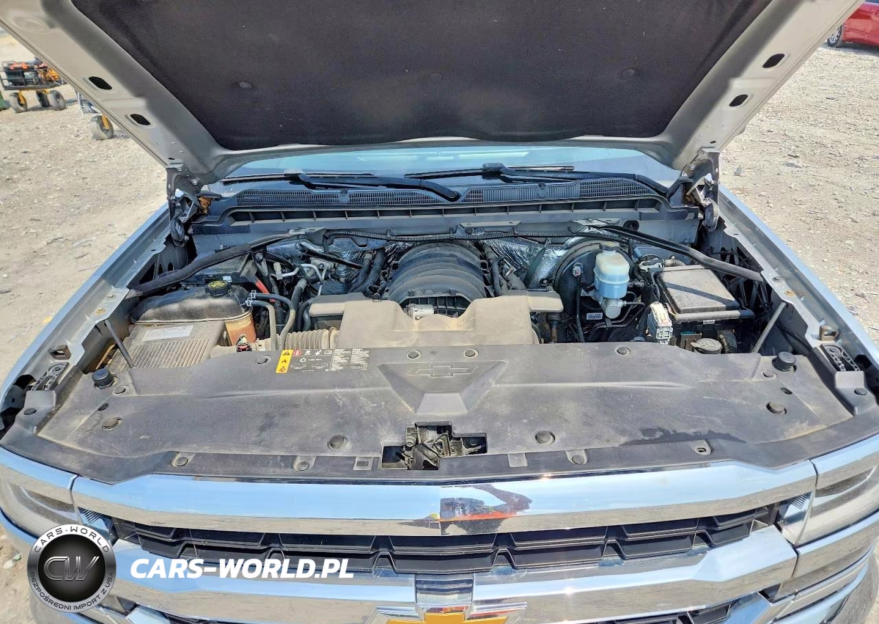 2018 Chevrolet Silverado K1500 Lt VIN:3GCUKREC7JG413887 - 11