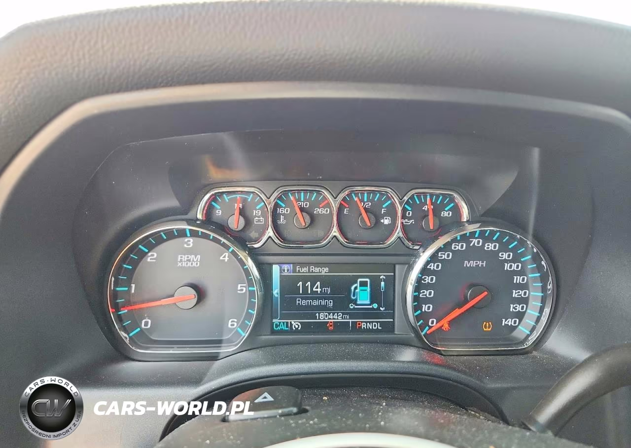 2018 Chevrolet Silverado K1500 Lt VIN:3GCUKREC7JG413887 - 9
