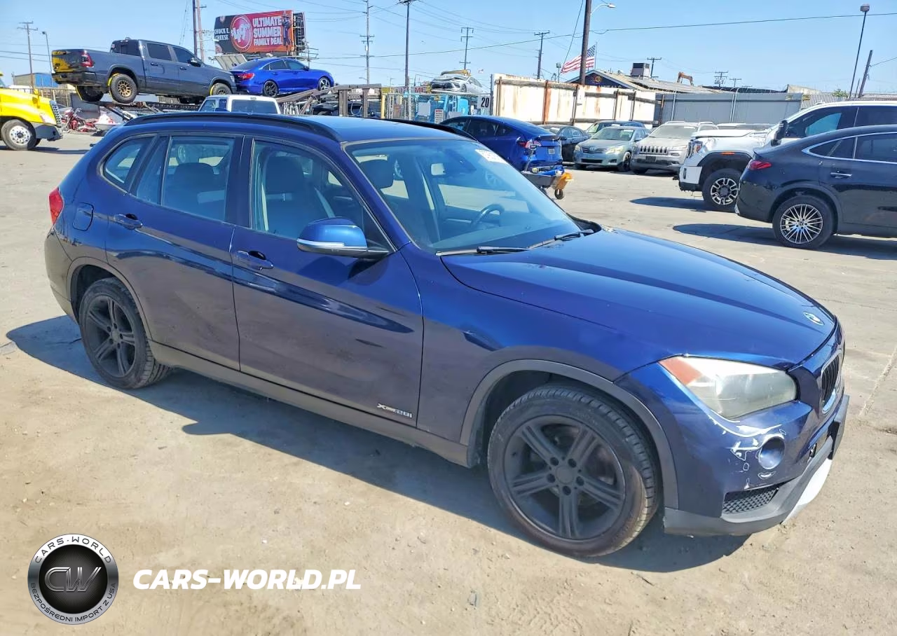 2013 BMW X1 xDrive28I VIN:WBAVL1C55DVR83595 - 4
