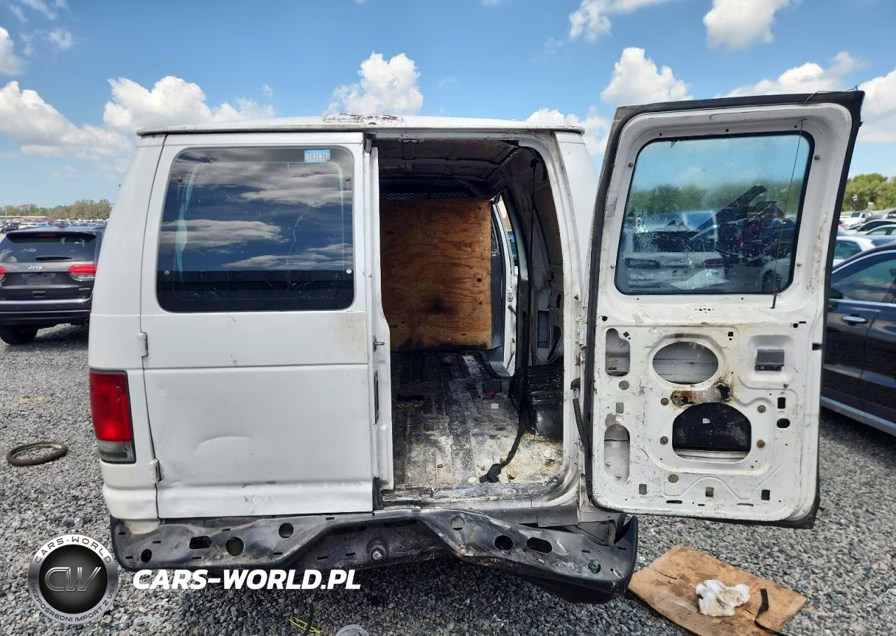 2003 Ford E250 Delivery Van VIN:1FTNE24233HB67084 - 10