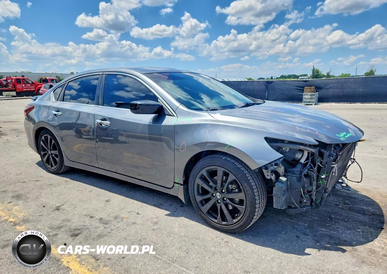 2018 Nissan Altima 2.5 S VIN:1N4AL3AP3JC478329 - 4