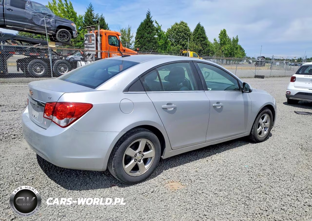 2014 Chevrolet Cruze Lt VIN:1G1PC5SB6E7247404 - 3