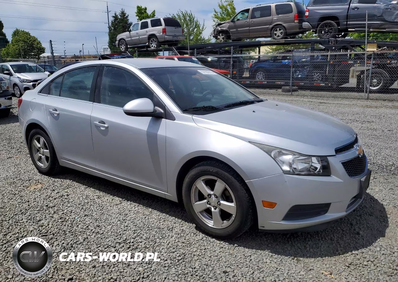 2014 Chevrolet Cruze Lt VIN:1G1PC5SB6E7247404 - 4