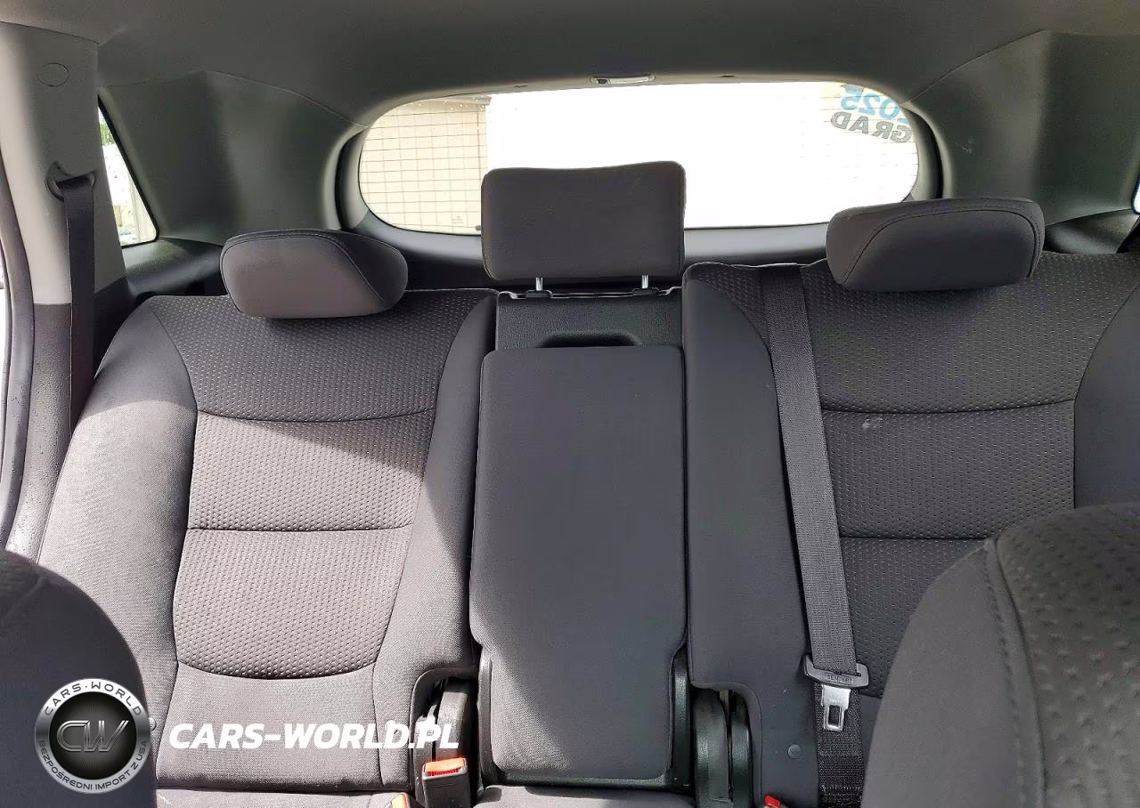 2011 Kia Sorento Lx VIN:5XYKT3A17BG102773 - 10