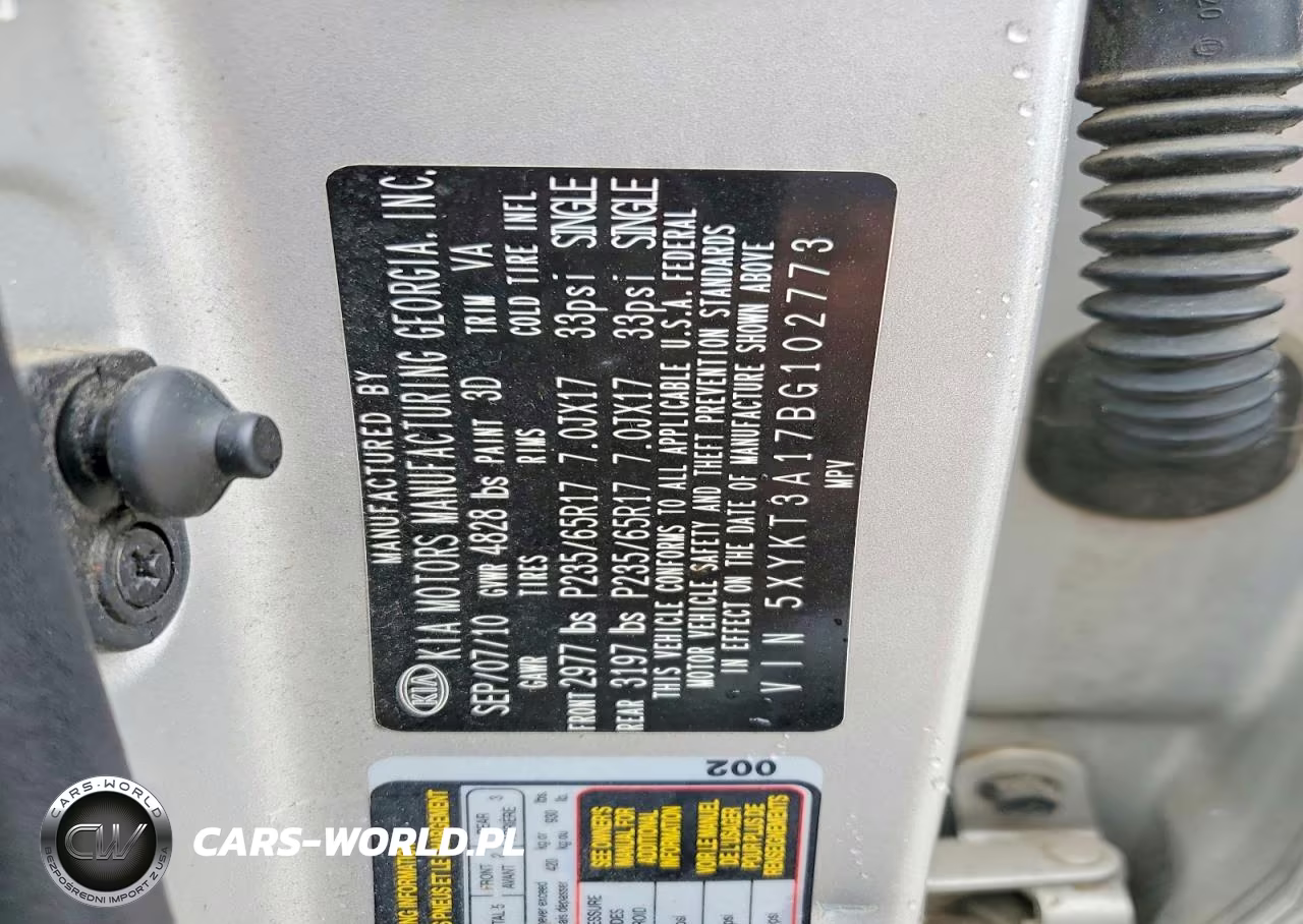 2011 Kia Sorento Lx VIN:5XYKT3A17BG102773 - 13