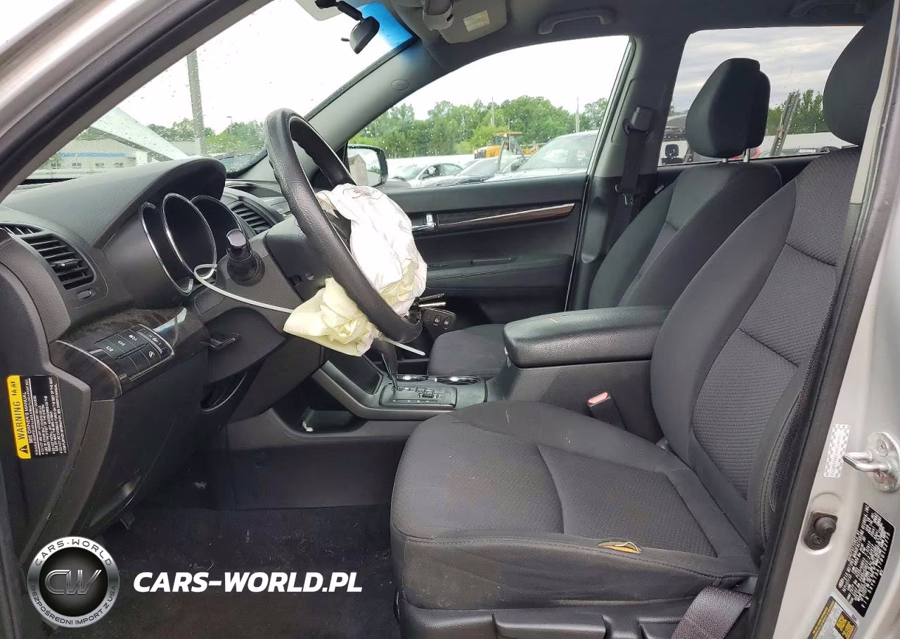 2011 Kia Sorento Lx VIN:5XYKT3A17BG102773 - 7