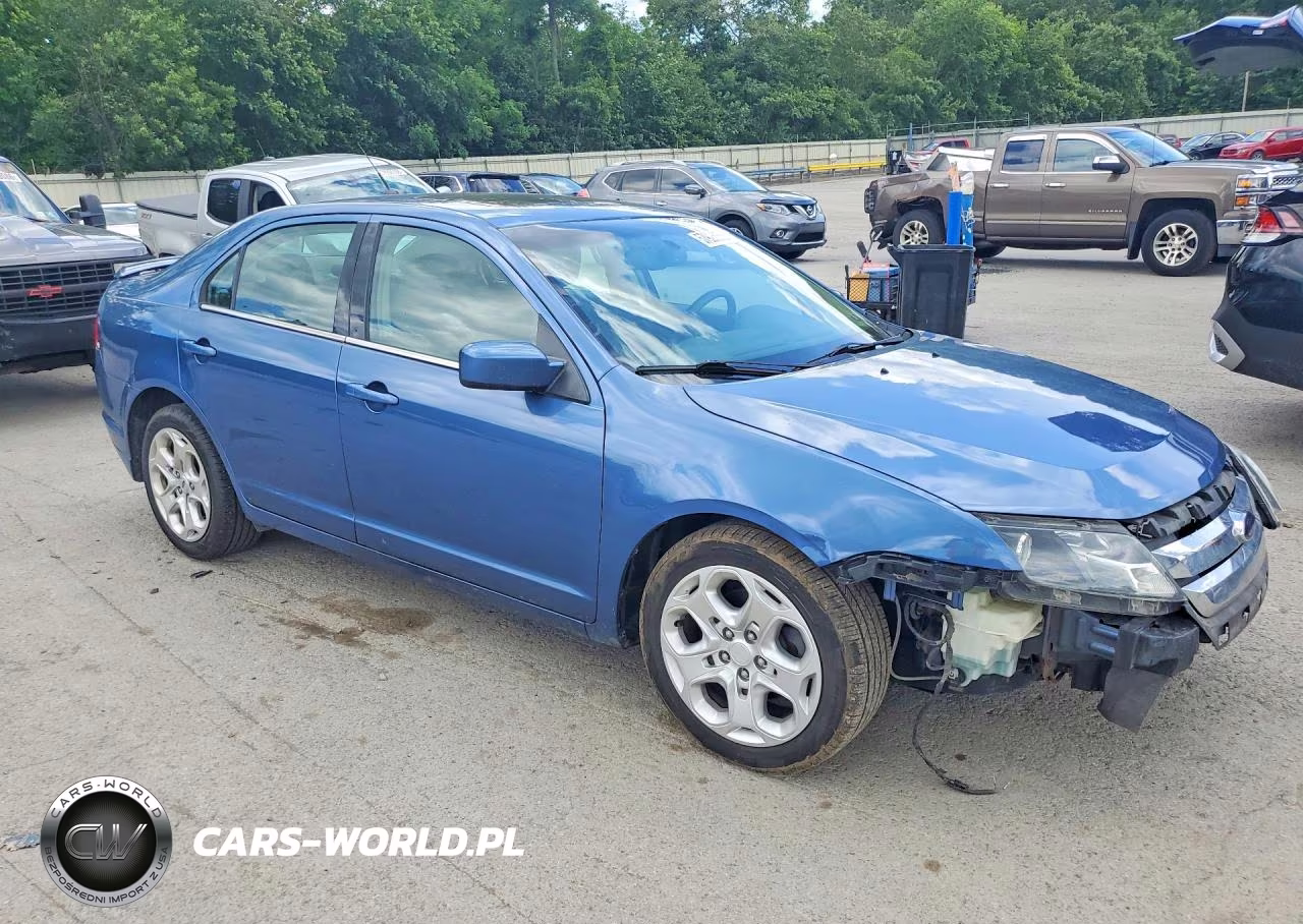 2010 Ford Fusion Se VIN:3FAHP0HA8AR187216 - 4