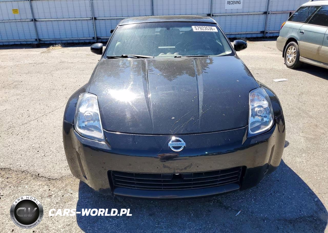 2005 Nissan 350Z Coupe VIN:JN1AZ34DX5M609348 - 5
