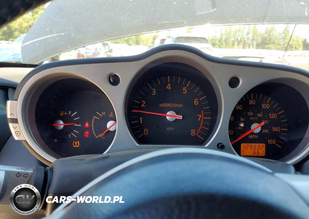 2005 Nissan 350Z Coupe VIN:JN1AZ34DX5M609348 - 9