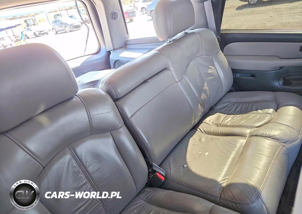 2001 Chevrolet Tahoe K1500 VIN:1GNEK13T41J138879 - 11
