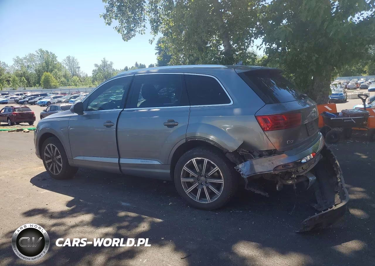 2017 Audi Q7 Premium Plus VIN:WA1LHAF70HD046474 - 2